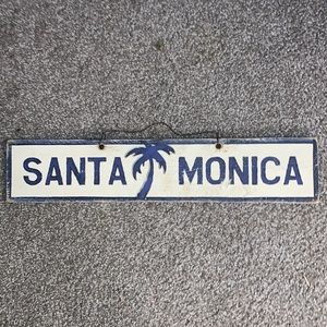 Santa Monica Wood Sign